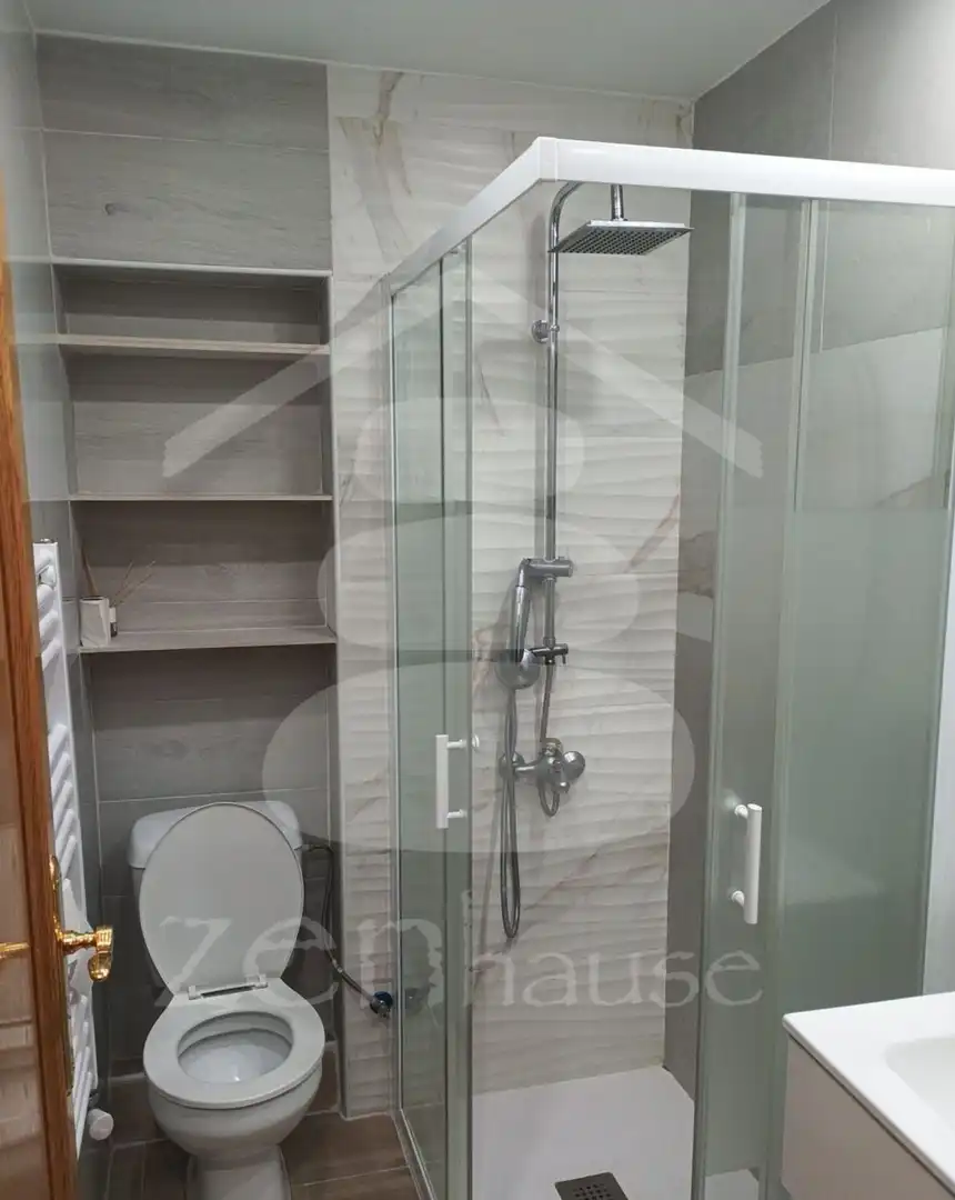 Baño de Piso en venta en Getafe con Terraza