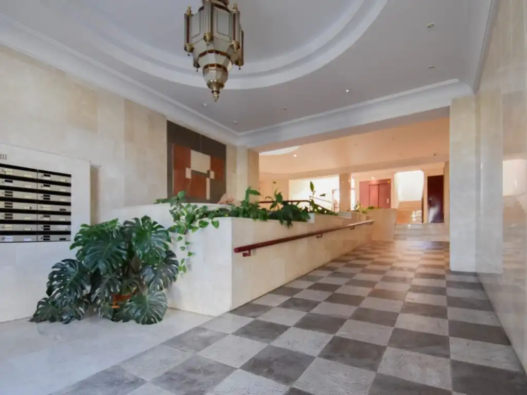 Dúplex en venta en Granada con Piscina