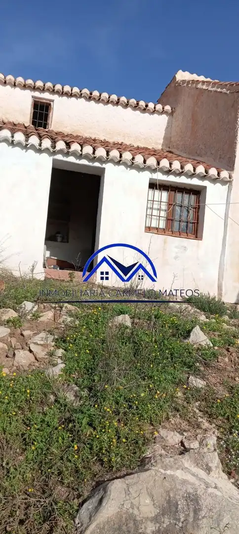 Land for sale in Comares