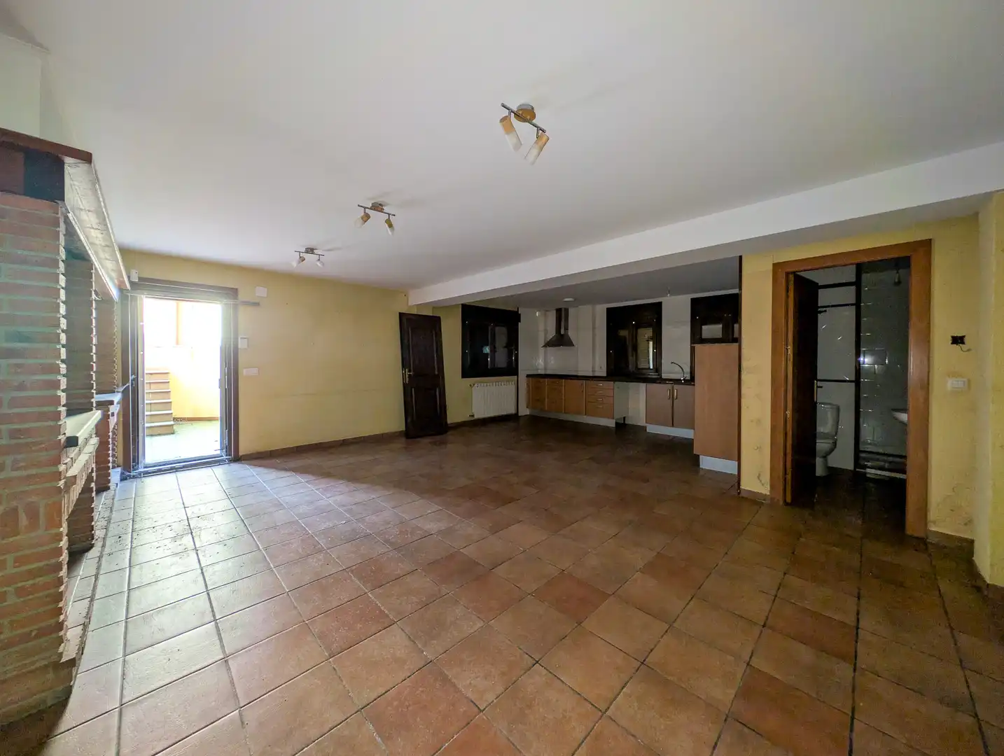 Casa o xalet en venda en Val de San Vicente  amb Calefacció, Terrassa i Traster