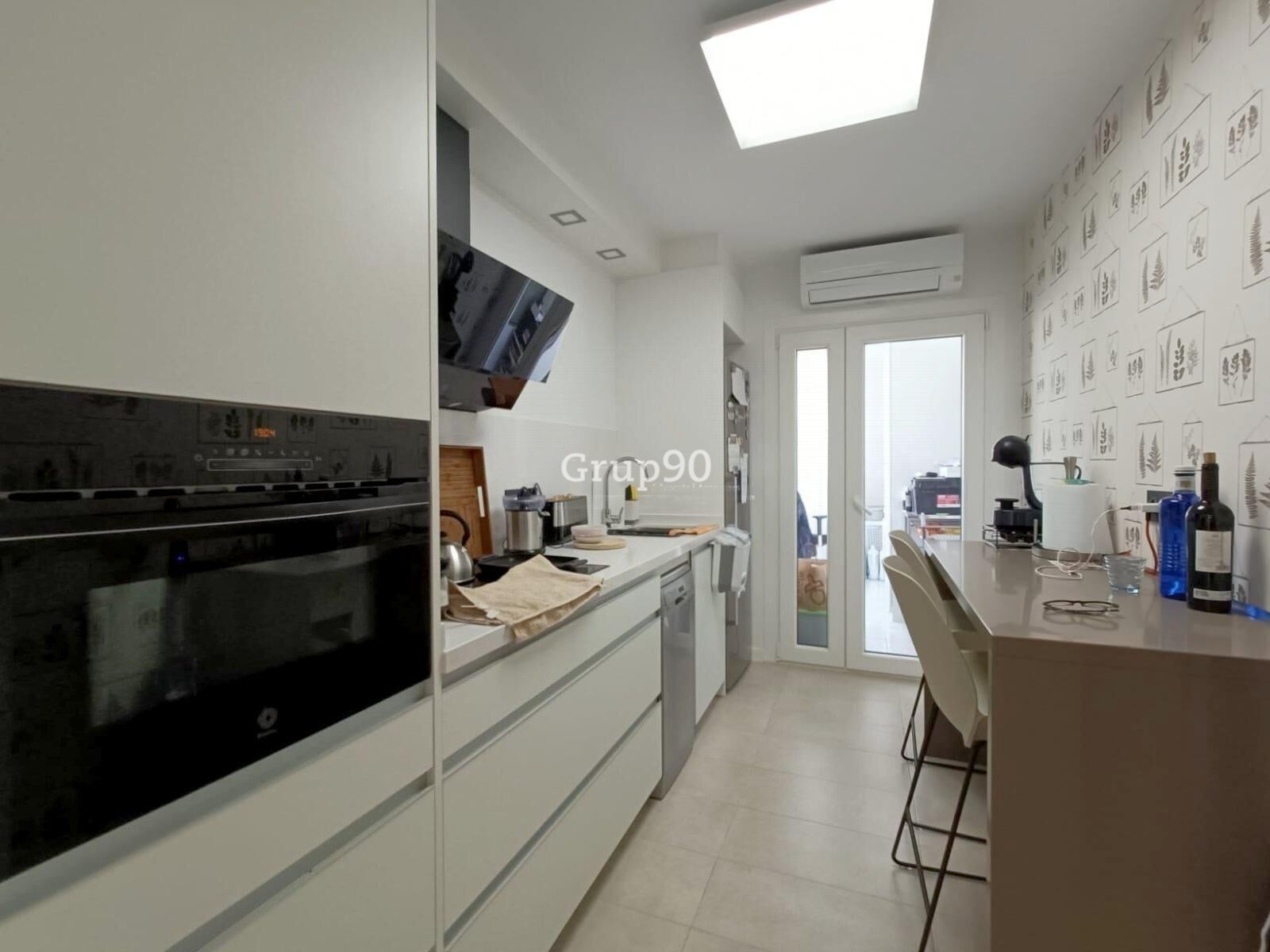 Kitchen of Flat for sale in  Lleida Capital  with Air Conditioner, Heating and Parquet flooring