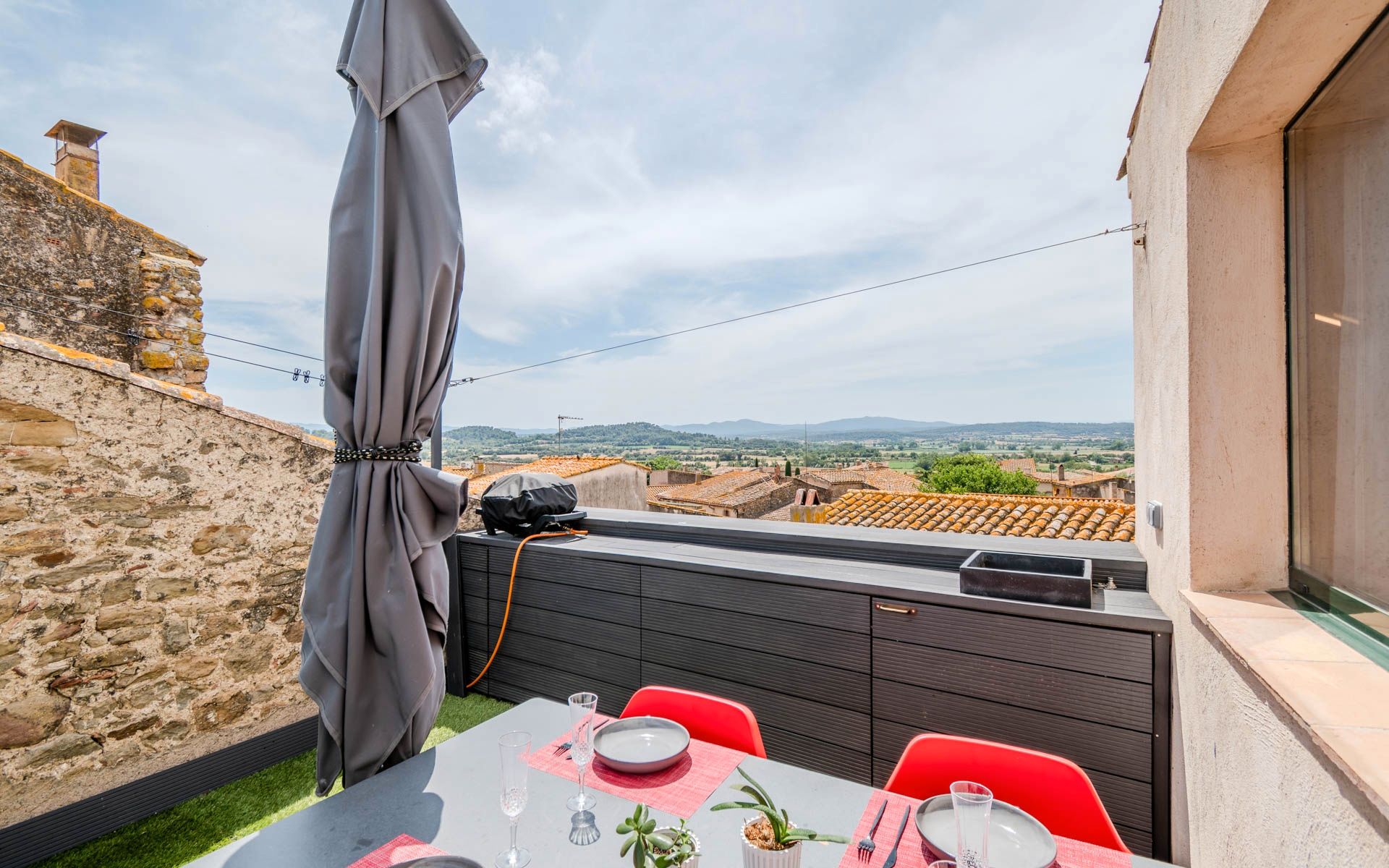 Terrace of Attic to rent in Ullastret  with Air Conditioner, Terrace and Storage room