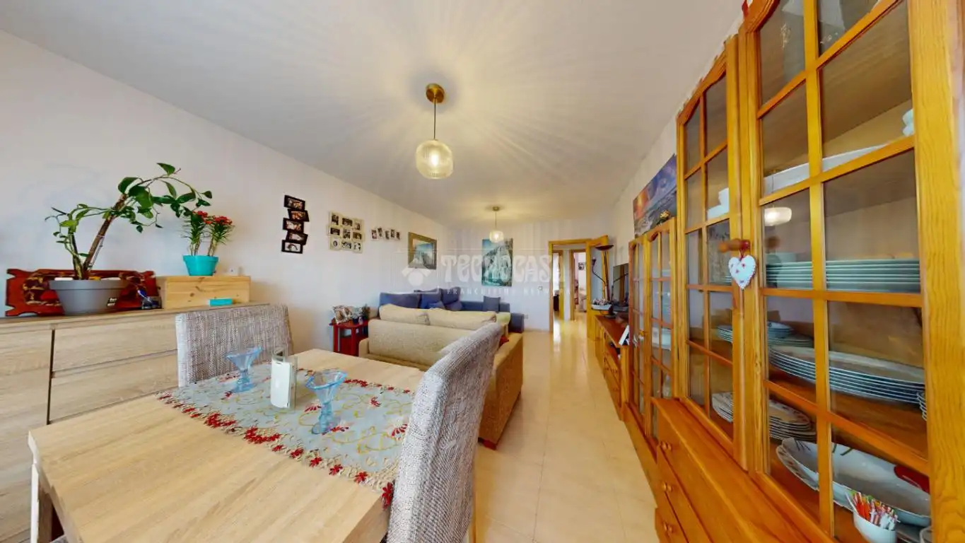 Sala de estar de Piso en venta en Azuqueca de Henares con Calefacción