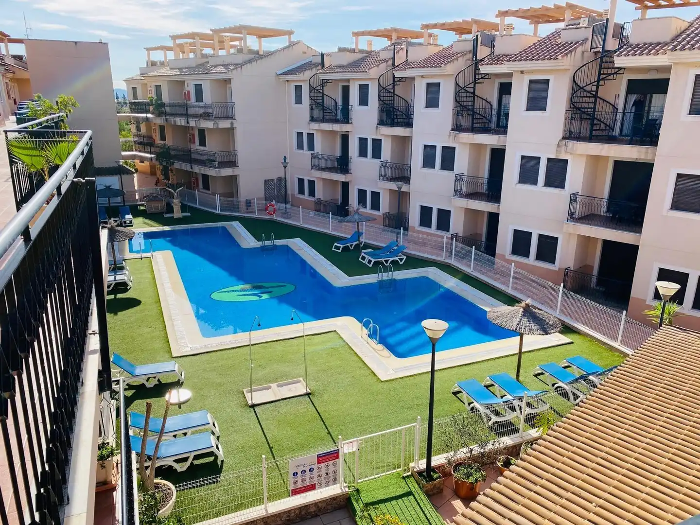 Piscina de Àtic en venda en Águilas amb Aire condicionat, Calefacció i Jardí privat