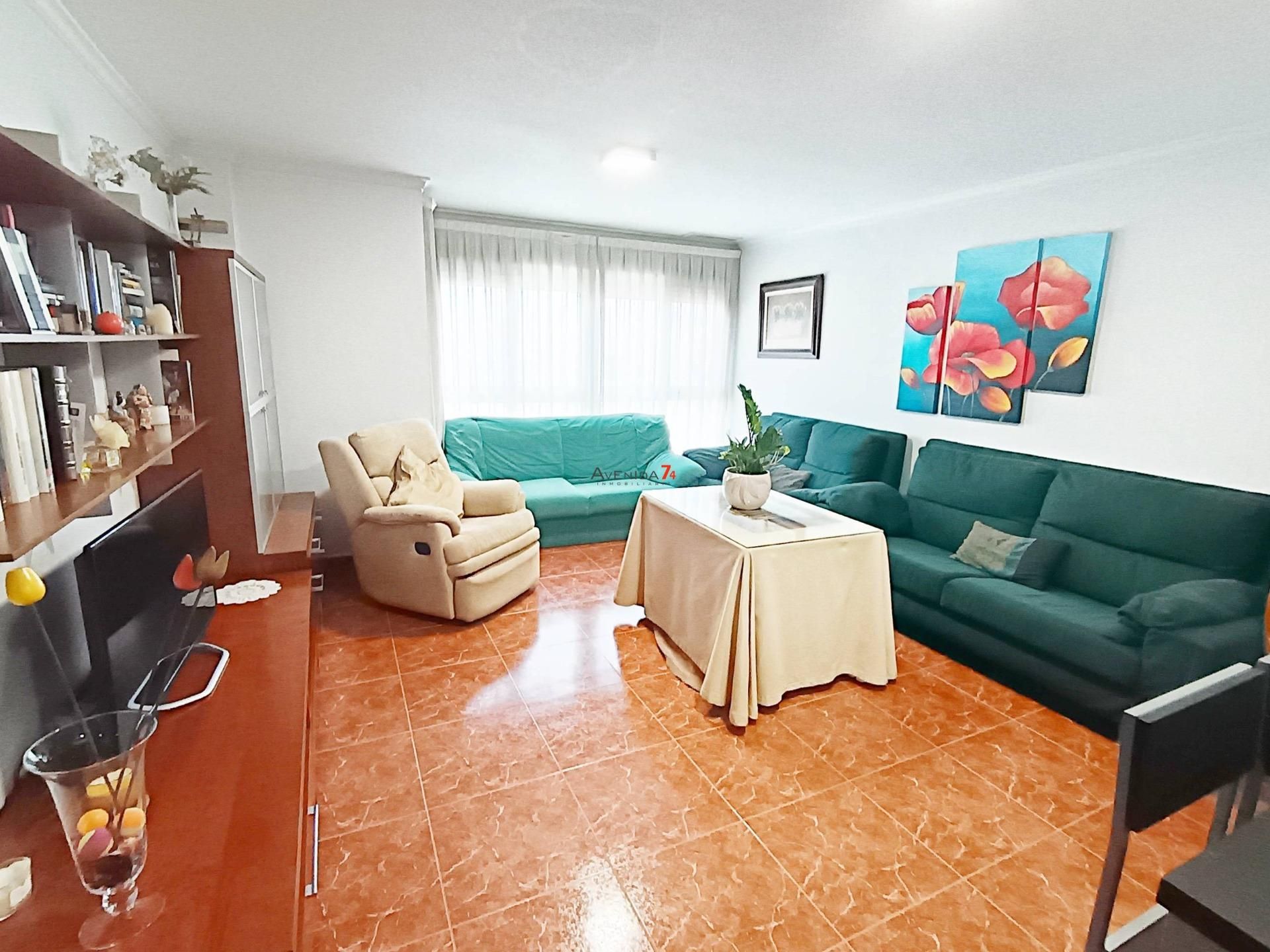 Sala d'estar de Apartament en venda en Lorca amb Aire condicionat i Calefacció