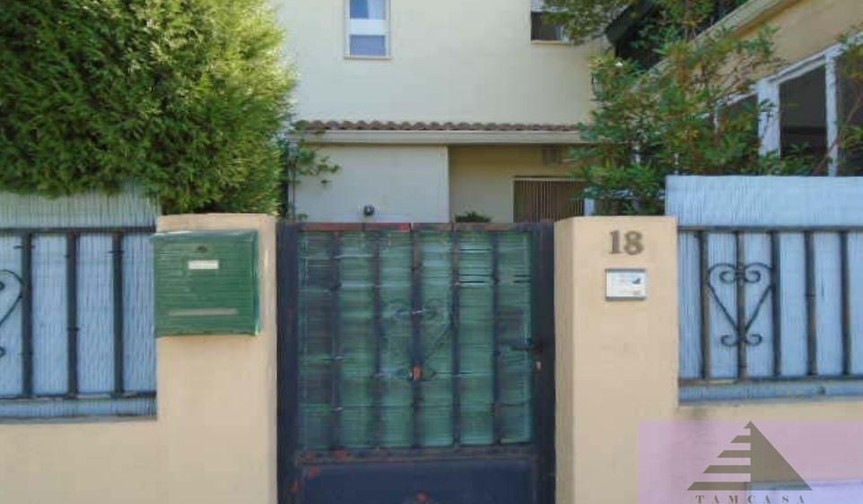 Exterior view of House or chalet for sale in Yuncler  with Terrace