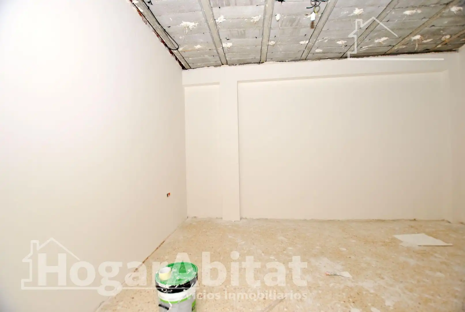 Wohnung zum Verkauf in Gandia mit Klimaanlage, Heizung und Balkon