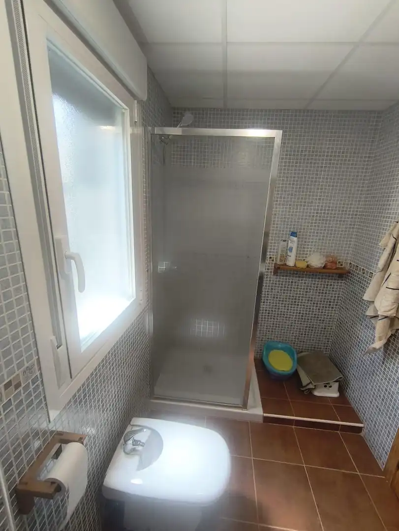 Baño de Casa o chalet en venta en Córdoba con Aire acondicionado, Calefacción y Jardín privado
