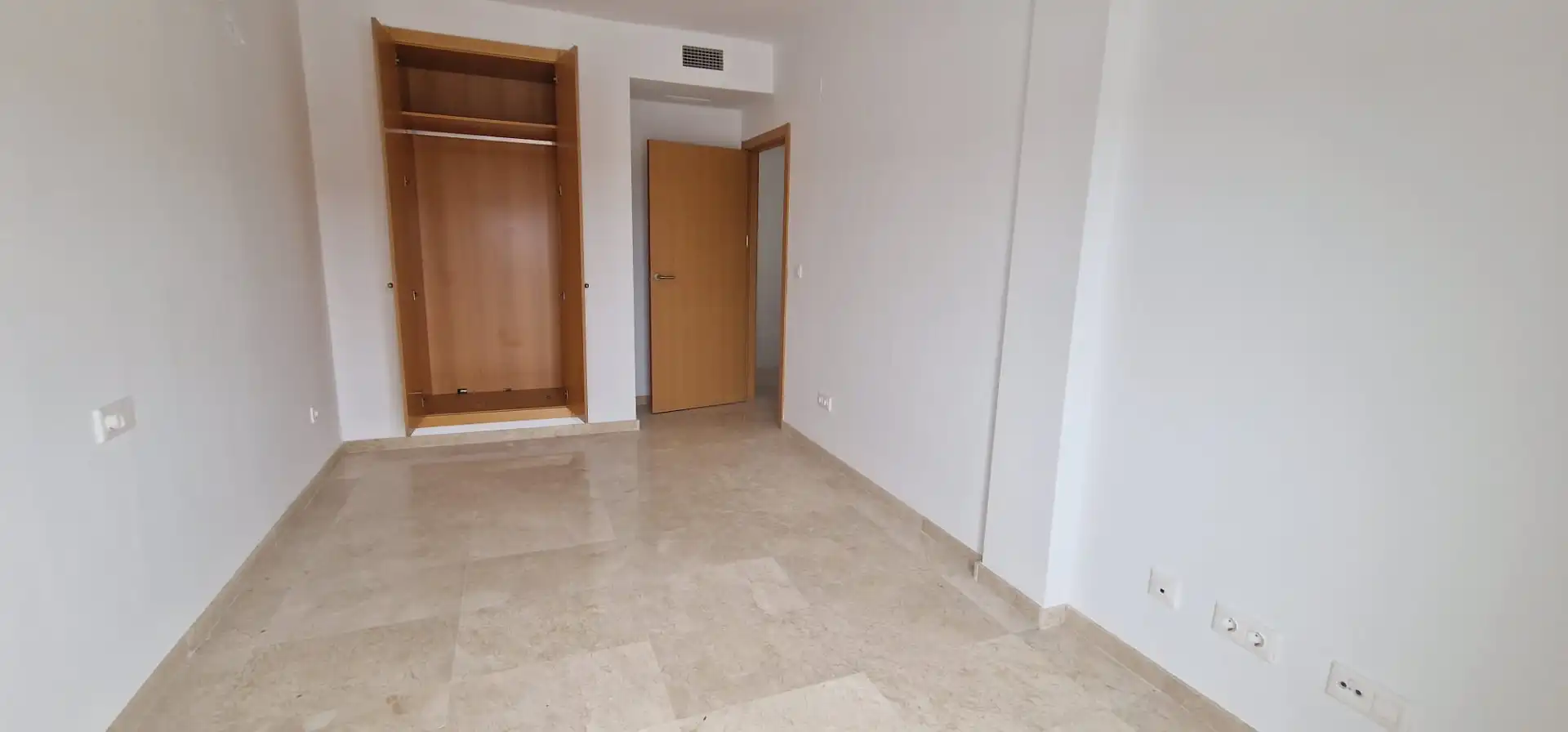 Casa adosada en venta en Casares con Terraza y Trastero