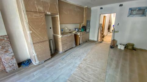 Foto 2 de Piso en venta en Carrer de L'infant Martí, Ca n'Aurell, Terrassa