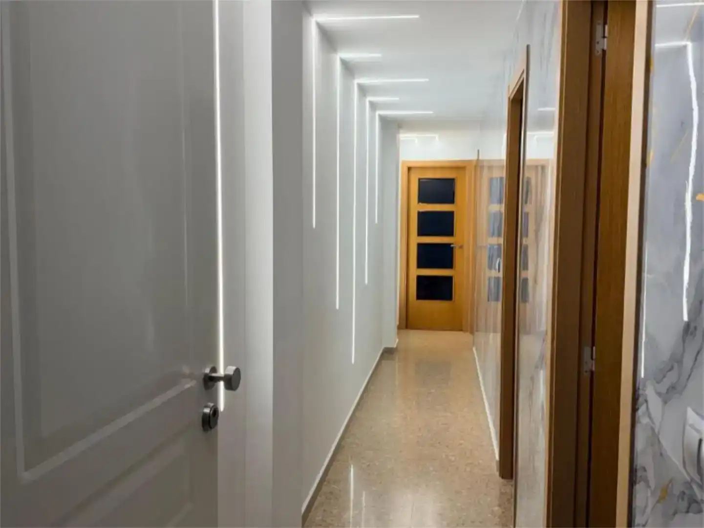 Piso de alquiler en Emperador con Aire acondicionado, Amueblado y Balcón