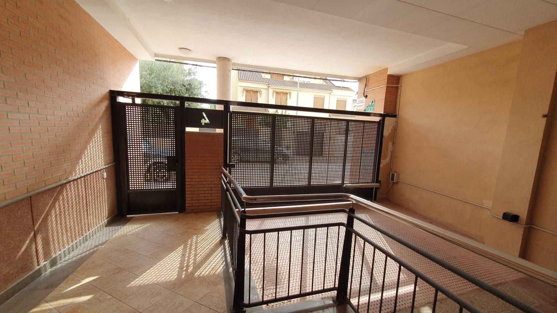 Flat for sale in Paiporta  with Air Conditioner, Heating and Terrace