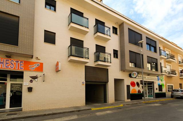 Garaje en Venta en Musico Leopolda Orti en Cheste