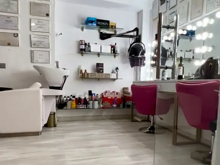 Local en traspaso en Marbella con Aire acondicionado, Calefacción y Internet