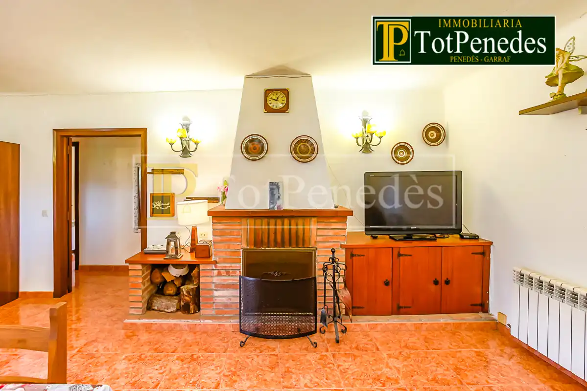 Wohnzimmer von Haus oder Chalet zum Verkauf in Querol mit Heizung, Privatgarten und Abstellraum