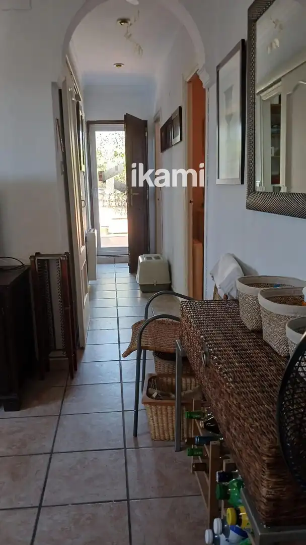 Houses for sale in Oliva  with Air Conditioner, Heating and Private garden