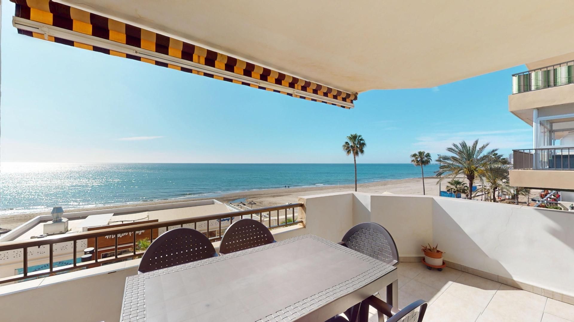Terrace of Flat for sale in Fuengirola  with Terrace, Storage room and Balcony