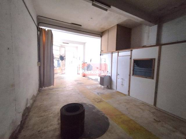 Local comercial en Alquiler en A Milagrosa