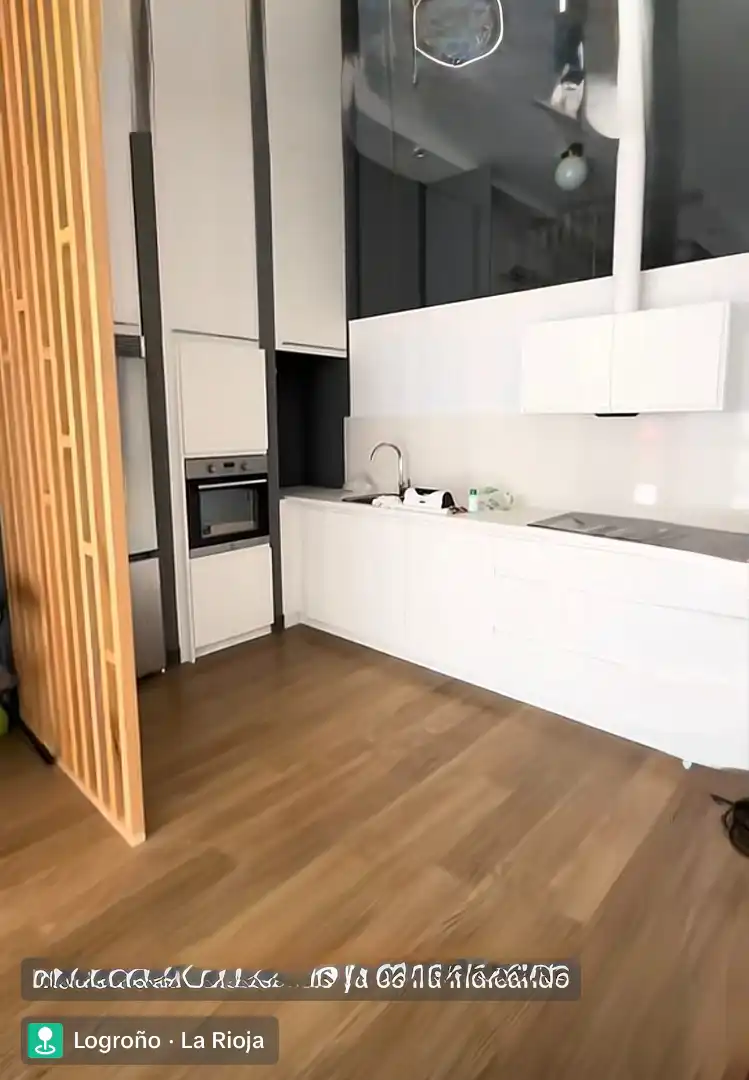 Cocina de Piso de alquiler en  Logroño con Aire acondicionado, Calefacción y Lavadora