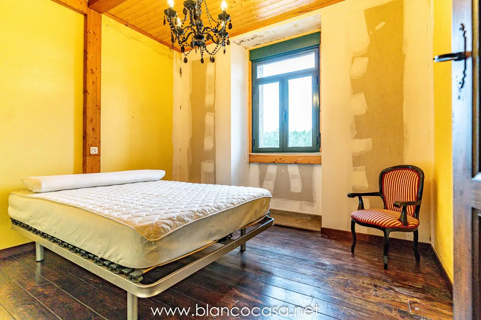 Bedroom of Houses for sale in Coristanco  with Private garden, Storage room and Furnished