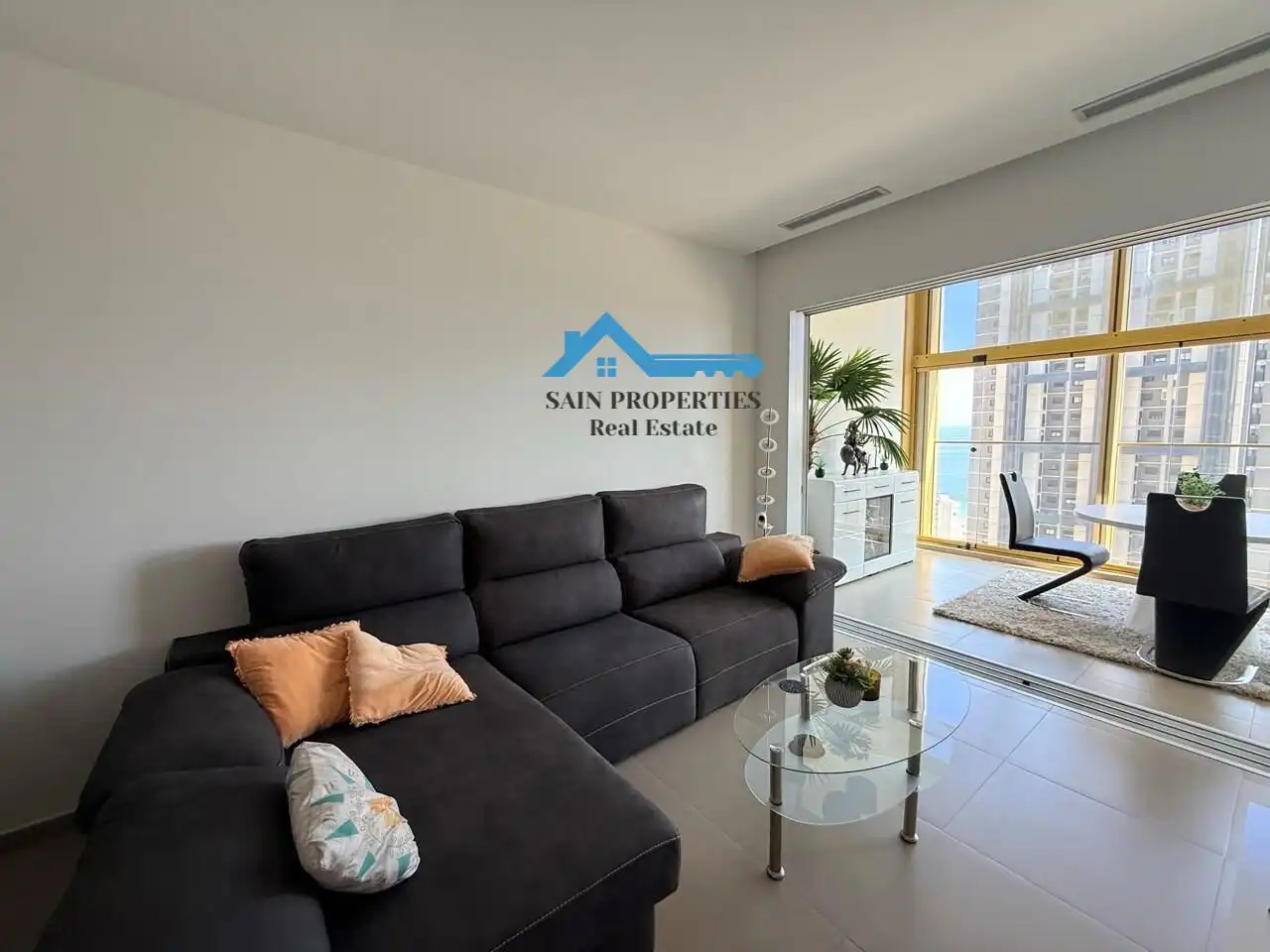 Apartamento con piscina en venta en Playa de Poniente, imagen 4