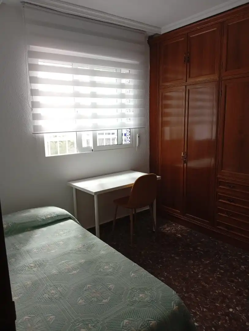 Schlafzimmer von Wohnung zur Miete in Jaén mit Klimaanlage, Terrasse und Möbliert
