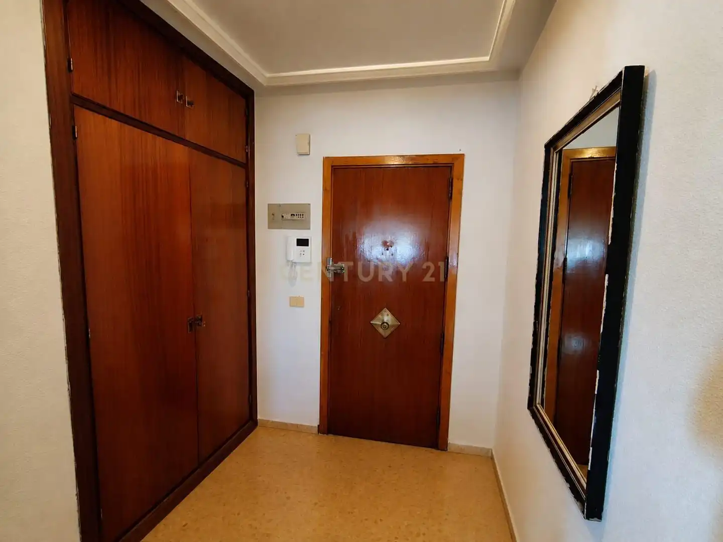 Flat for rent in Avenida de la Bondad, Cáceres‎, Spain, 12, Nuevo Cáceres