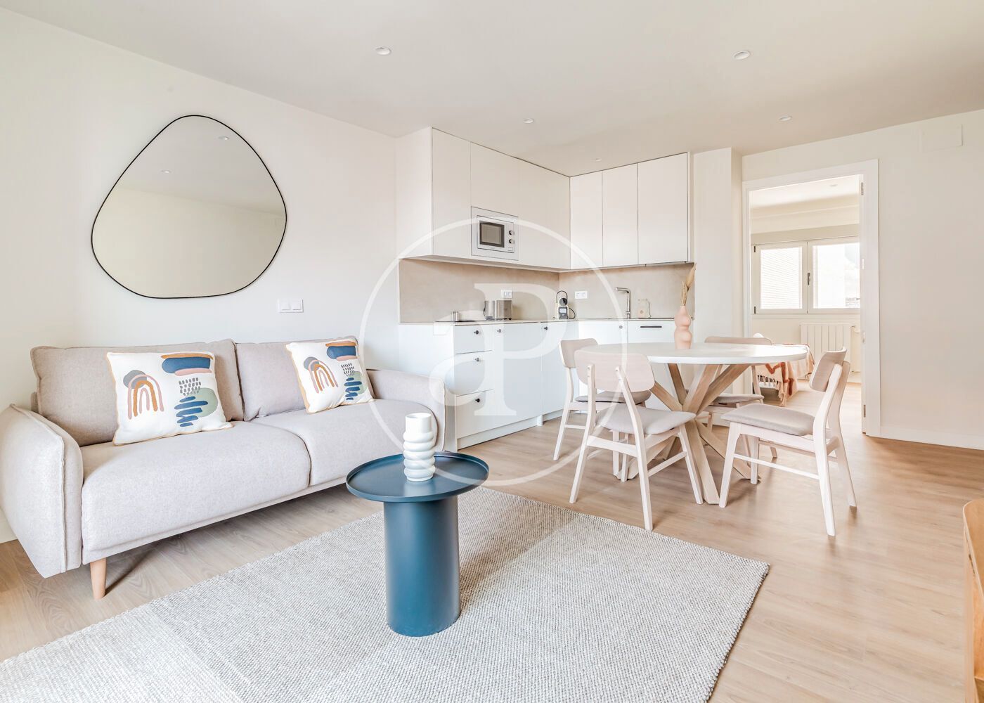 Sala de estar de Piso de alquiler en  Madrid Capital con Aire acondicionado, Calefacción y Terraza