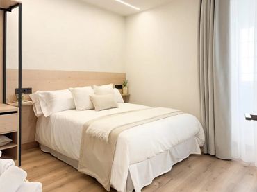 Pis amb balcó de lloguer a Carrer Riera Basté 8