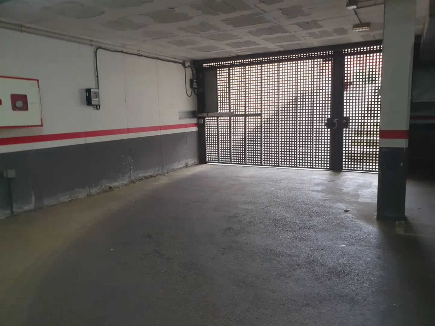 Parking de Dúplex en venta en Canovelles con Aire acondicionado, Calefacción y Parquet