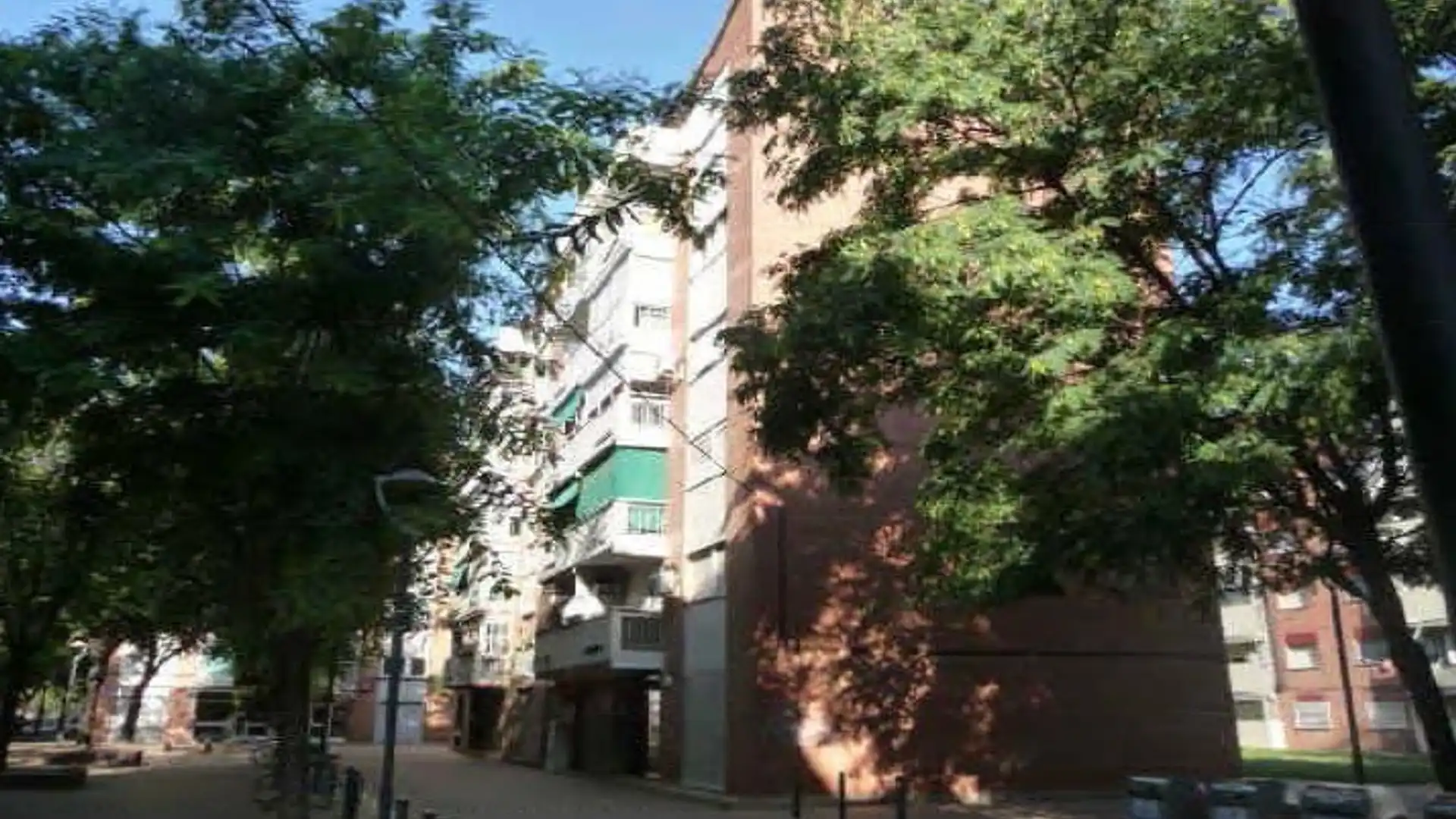 Vista exterior de Piso en venta en Santa Perpètua de Mogoda