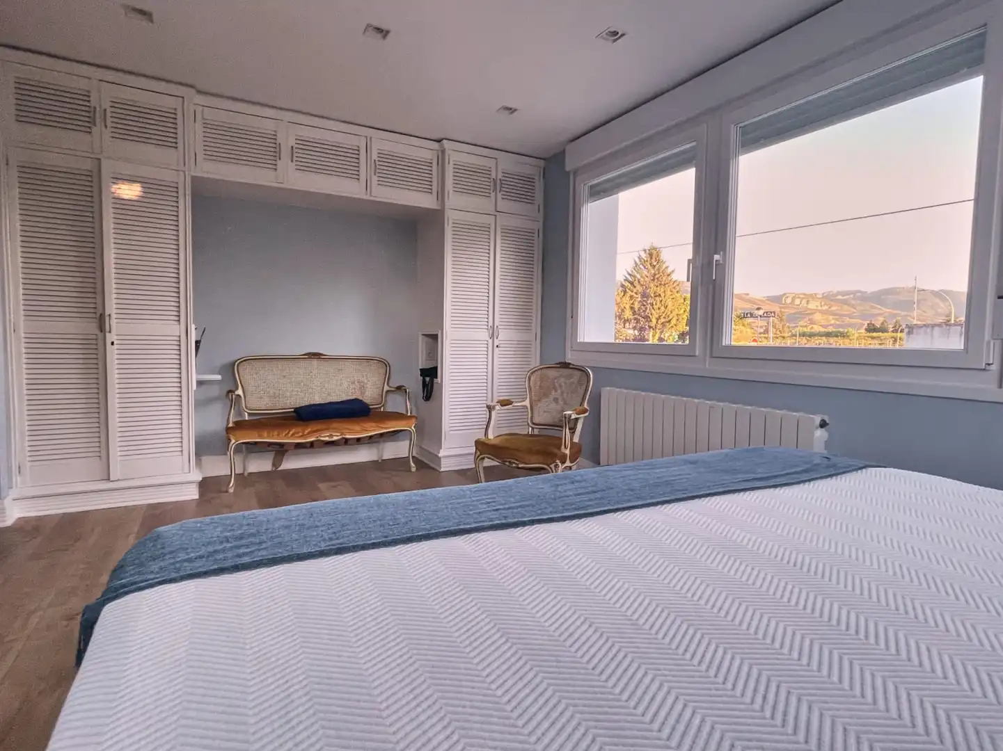 Habitación de Casa o chalet en venta en Albelda de Iregua con Aire acondicionado, Calefacción y Jardín privado