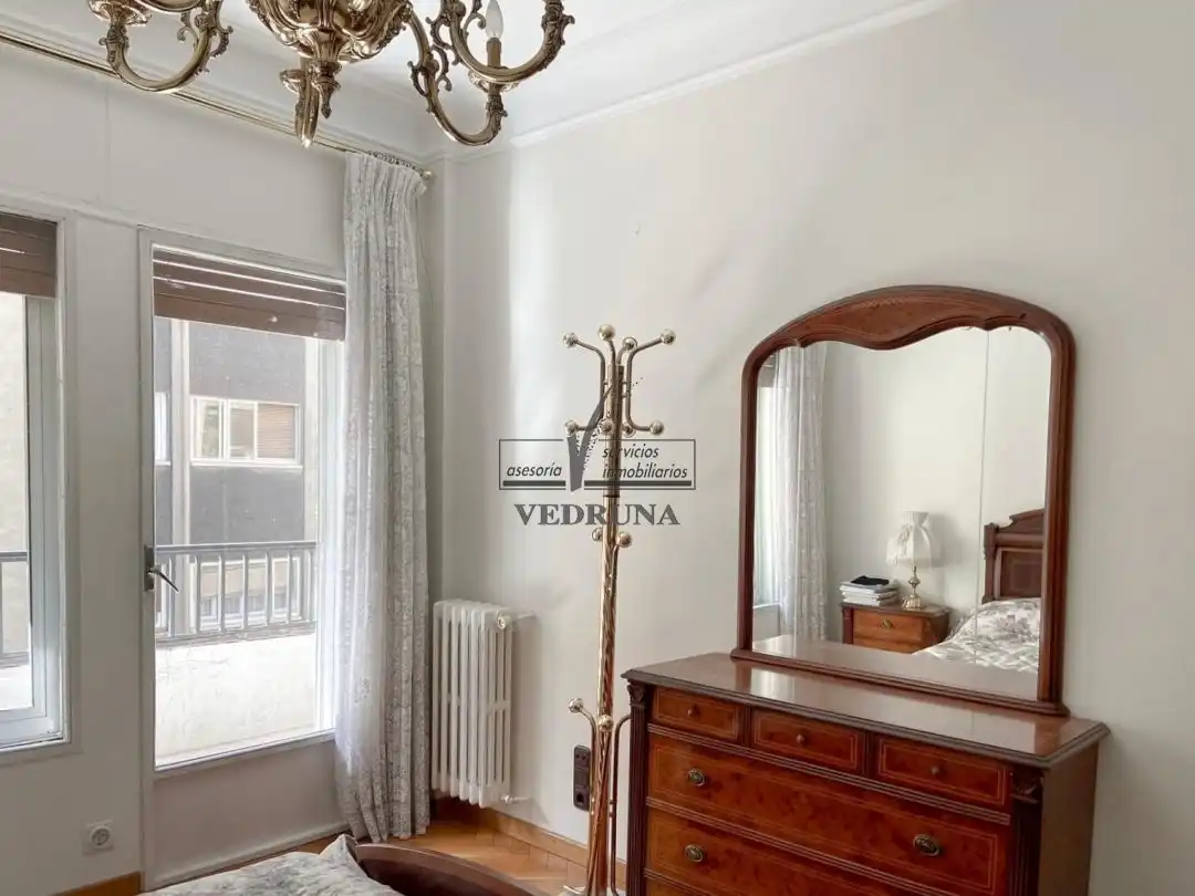 Bedroom of Flat for rent in Zaragoza  with Heating and Terrace