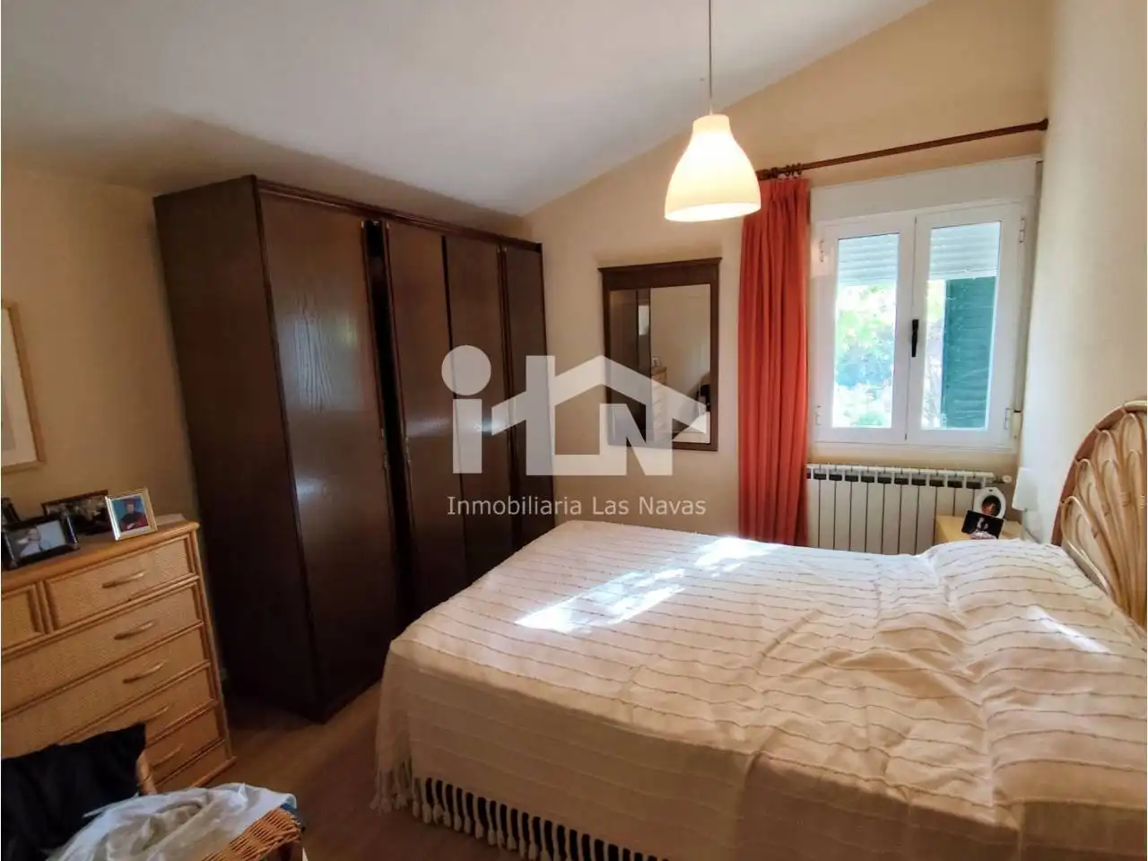 Habitación de Casa o chalet en venta en Navalperal de Pinares con Calefacción, Jardín privado y Terraza