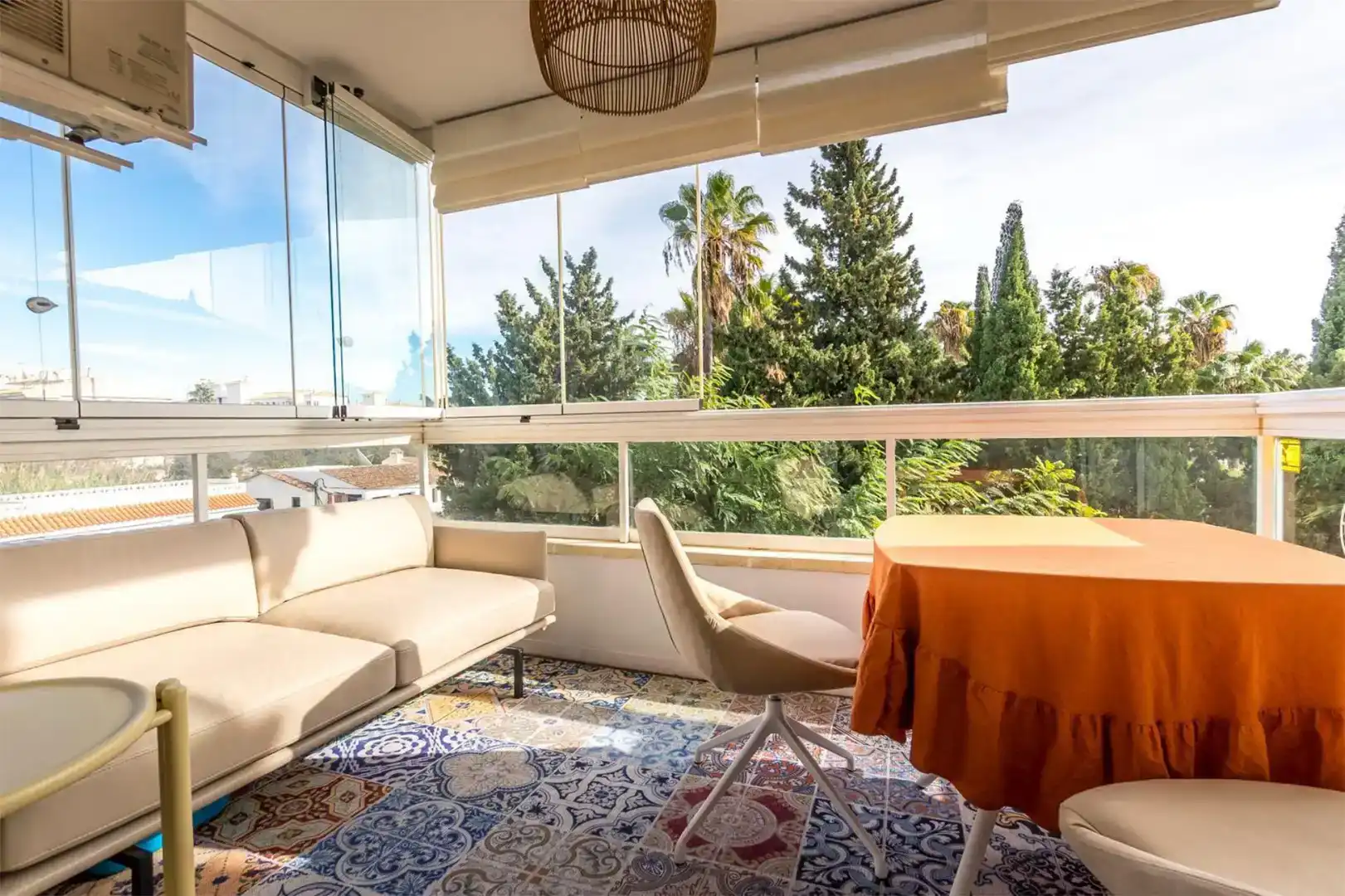 Terrasse von Wohnungen zur Miete in L'Alfàs del Pi mit Klimaanlage und Schwimmbad