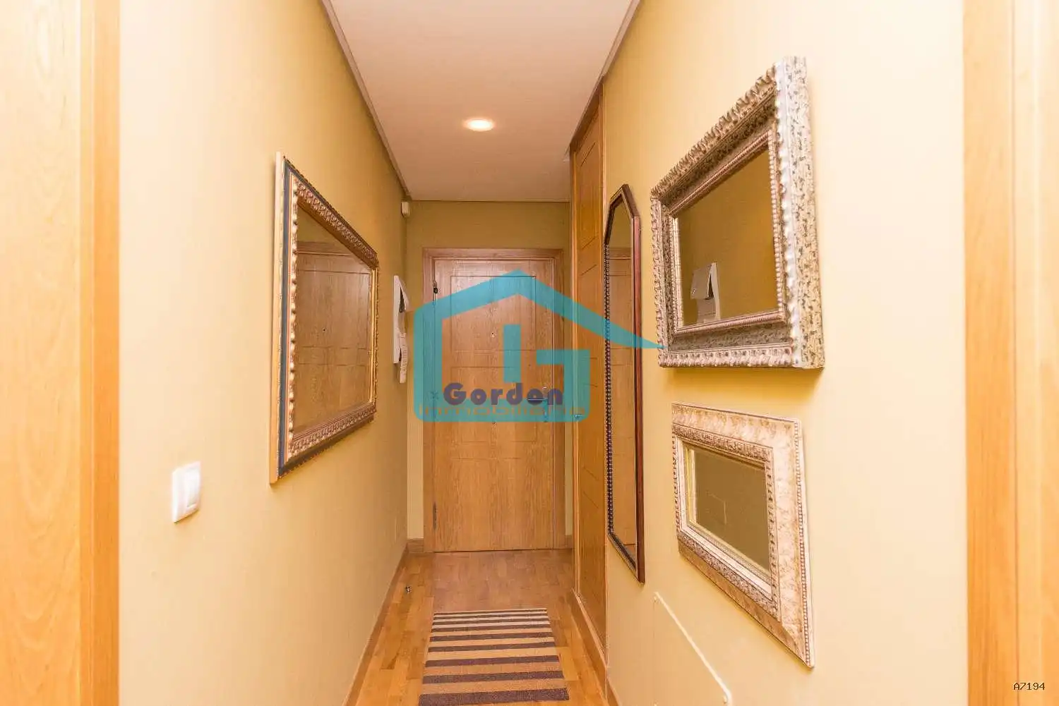 Piso en venta en O Grove   con Calefacción, Terraza y Piscina