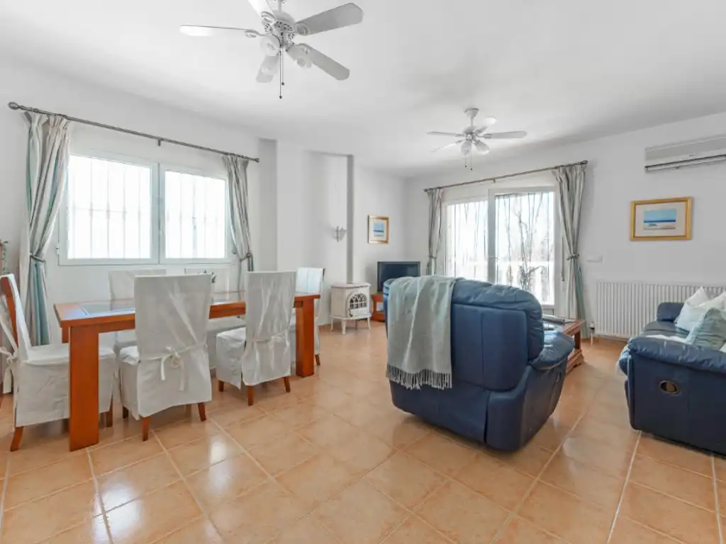 Houses for sale in C. d'Oriola, 70, Pueblo Acantilado - Lanuza