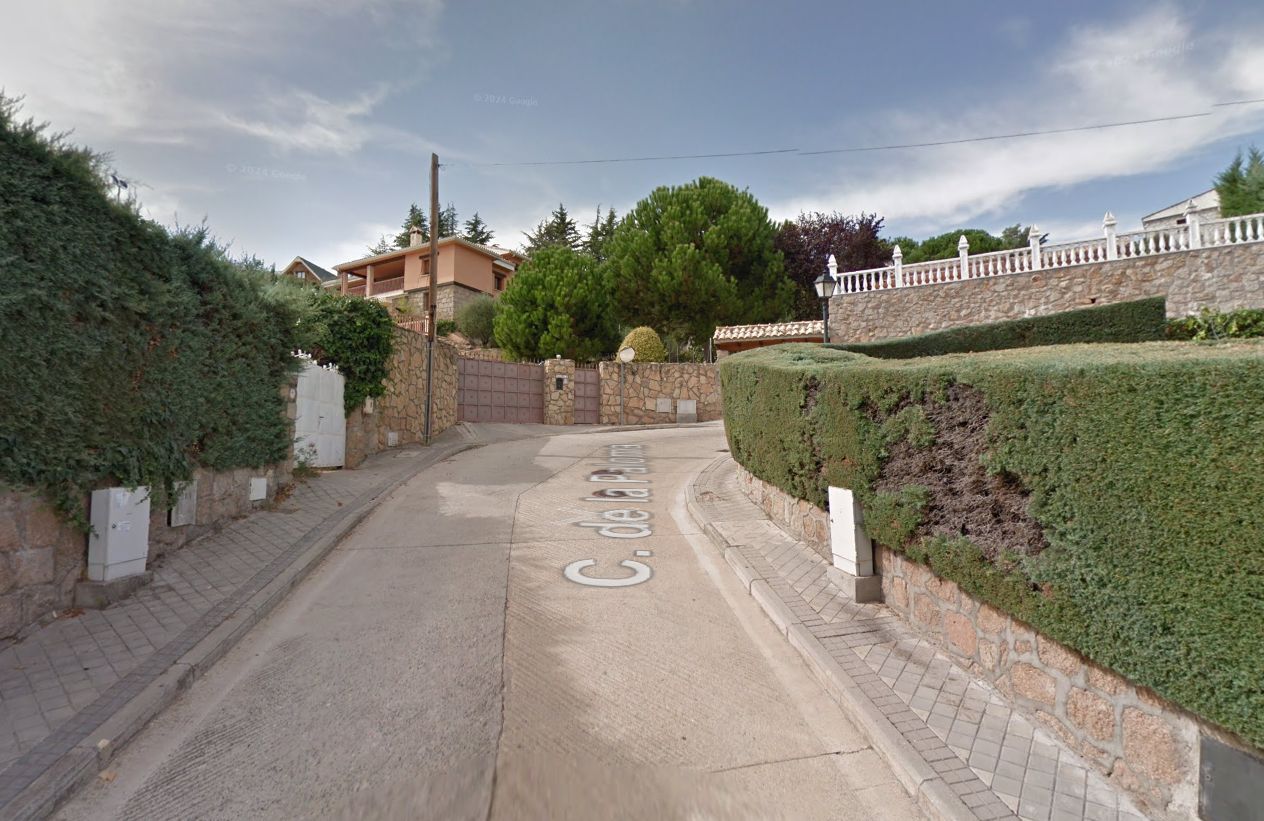 Vista exterior de Casa adosada en venda en Manzanares El Real