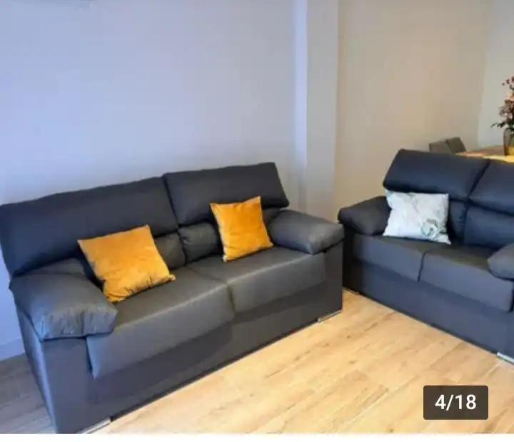Living room of Flat for rent in Granada  with Air Conditioner, Heating and Private garden