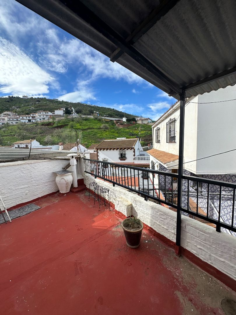 Vista exterior de Casa adosada en venta en Iznate con Terraza y Amueblado