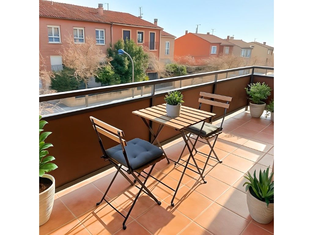 Terrassa de Dúplex en venda en La Granada amb Forn