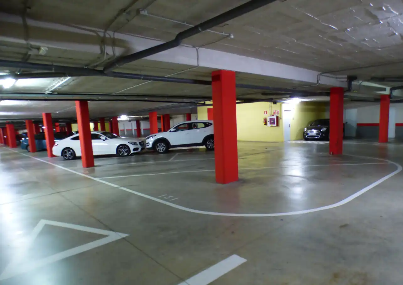 Parking with lift for sale in Paper, imagen 5