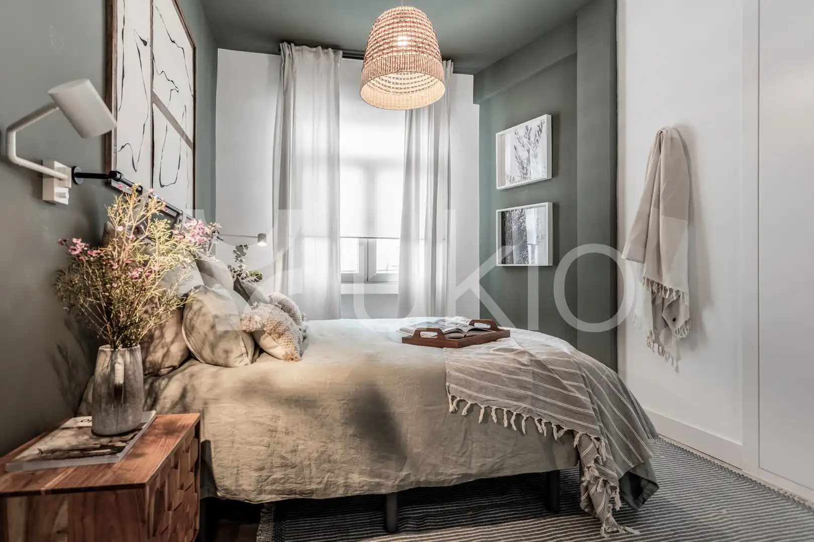 Bedroom of Flat for rent in Madrid  with Air Conditioner, Terrace and Furnished