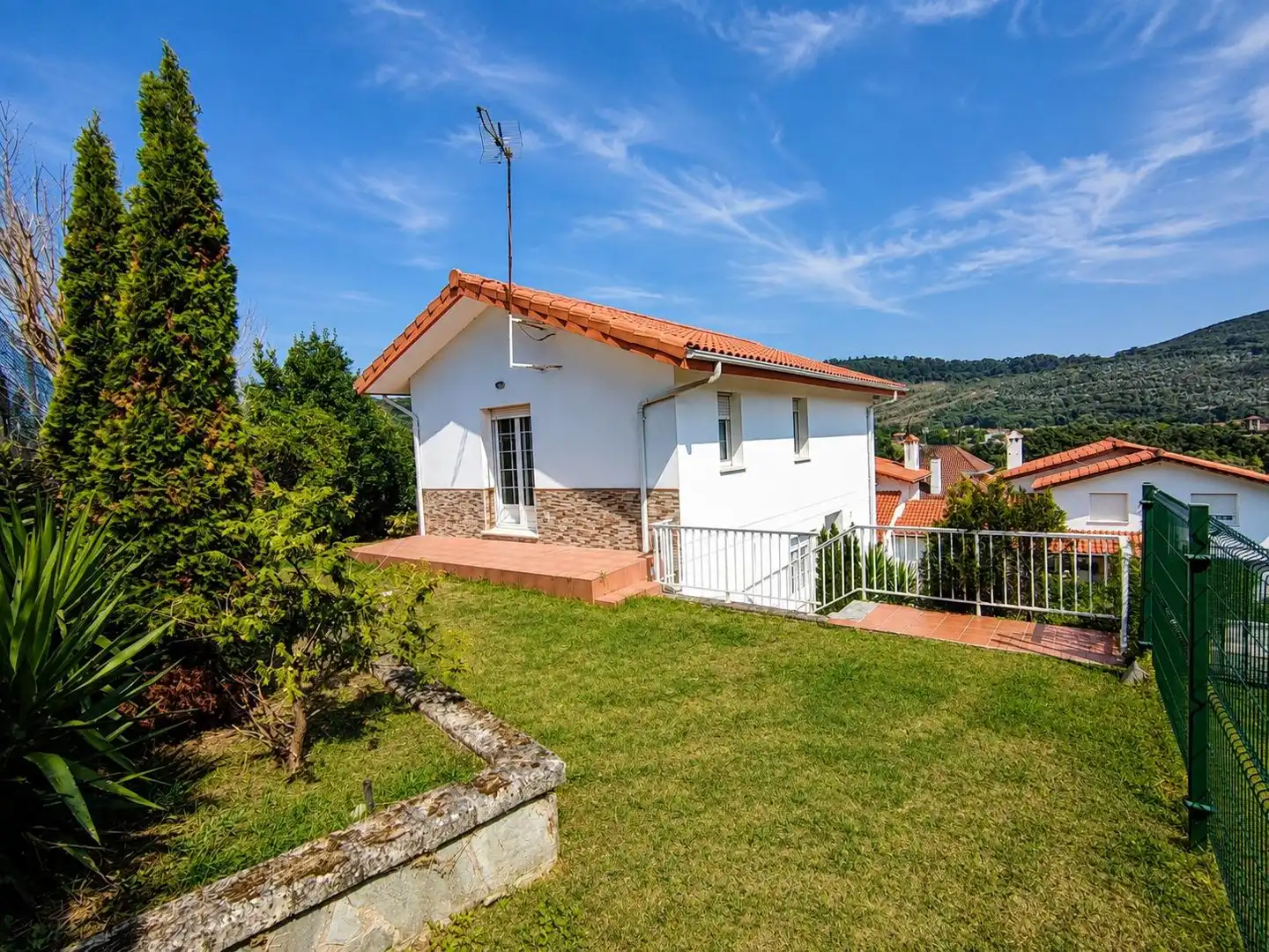 Villa zum Verkauf in CUETO (DEL), imagen 4