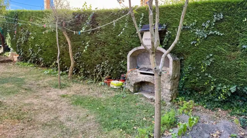 Jardí de Casa o xalet en venda en El Espinar amb Calefacció, Jardí privat i Parquet