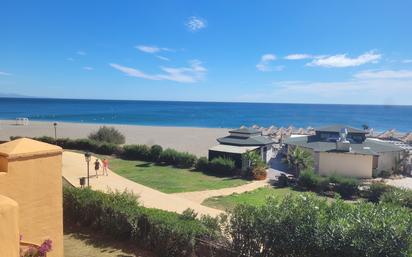 Vista exterior de Apartament en venda en Manilva amb Aire condicionat, Calefacció i Terrassa