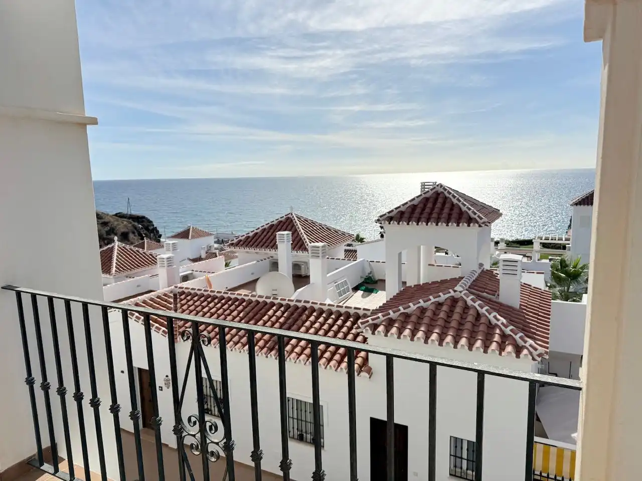 Vista exterior de Dúplex en venda en Torrox amb Piscina comunitària