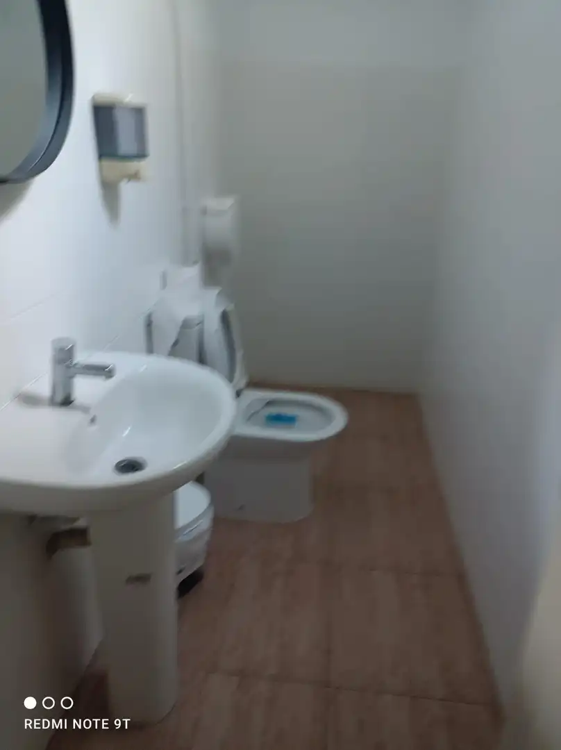 Baño de Local de alquiler en Tortosa con Amueblado
