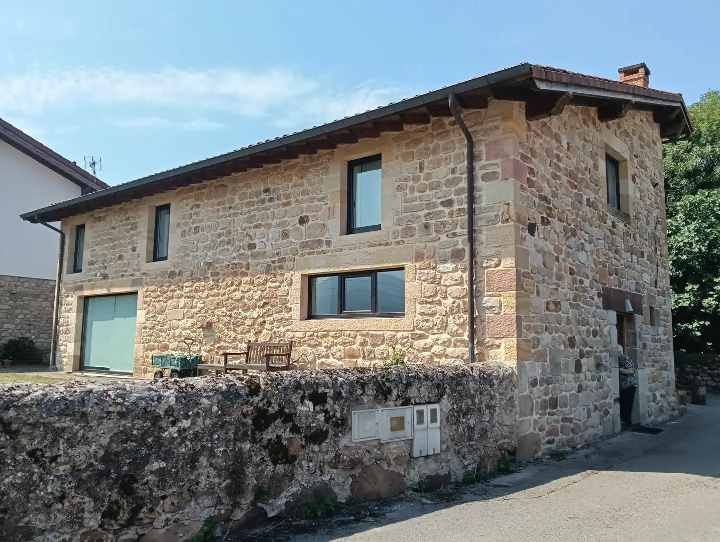 Außenansicht von Haus oder Chalet zur Miete in Molledo mit Heizung und Privatgarten