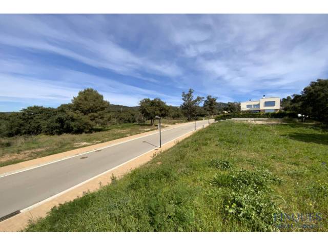 Terreno residencial en Venta en llevant, 7 en Santa Cristina Poble